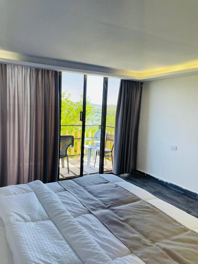 Evian Resort Аджлун Екстер'єр фото
